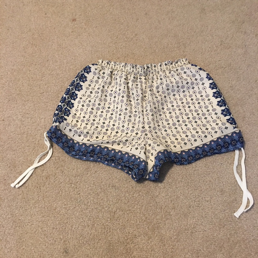 Francesca’s collections, Size M, summer shorts